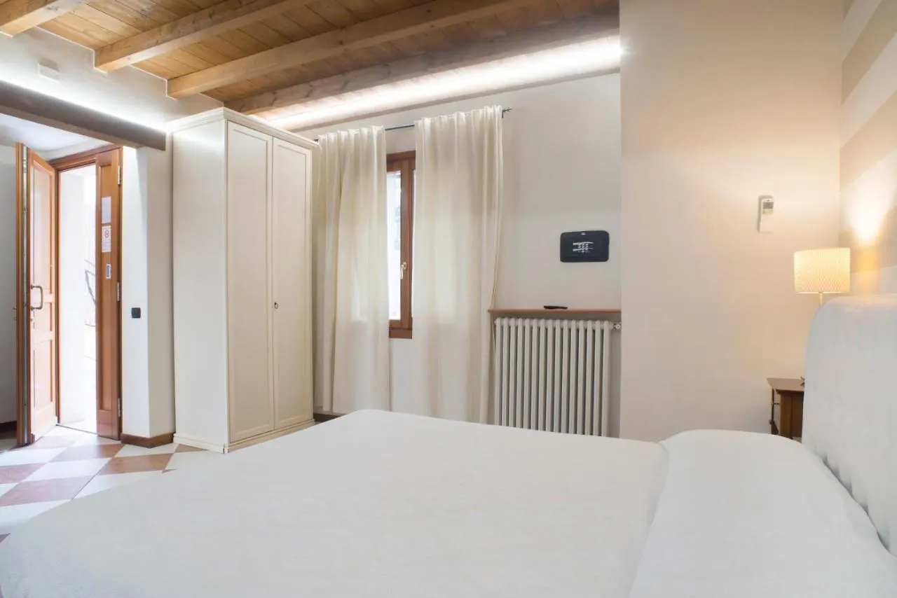 Bed and Breakfast Relais Sweet Days Peschiera del Garda
