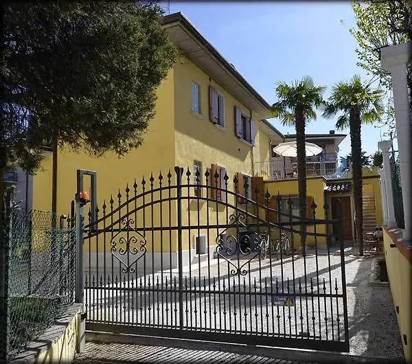 Bed and Breakfast Relais Sweet Days Peschiera del Garda