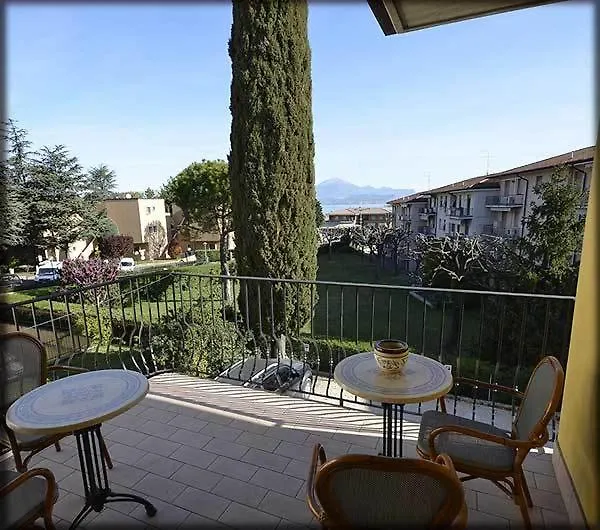Bed and Breakfast Relais Sweet Days Peschiera del Garda